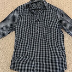 Banana Republic Men's Wrinkle Resistant Navy Checkered Shirt